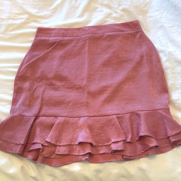 Pink Satin High-Waisted Ruffled Mini Skirt, Size Large - Picture 1 of 5